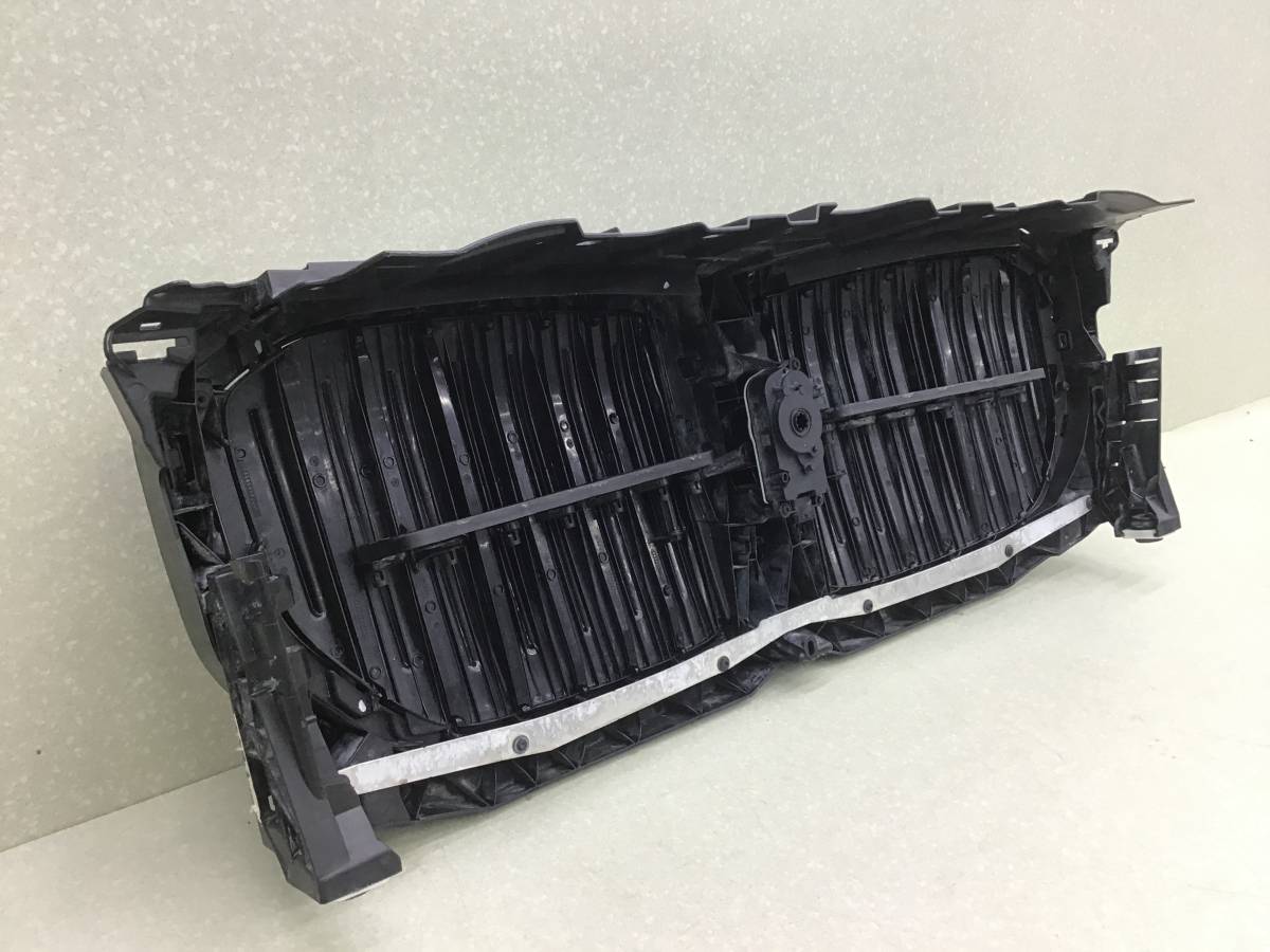Решетка радиатора BMW X5 G05 2018>