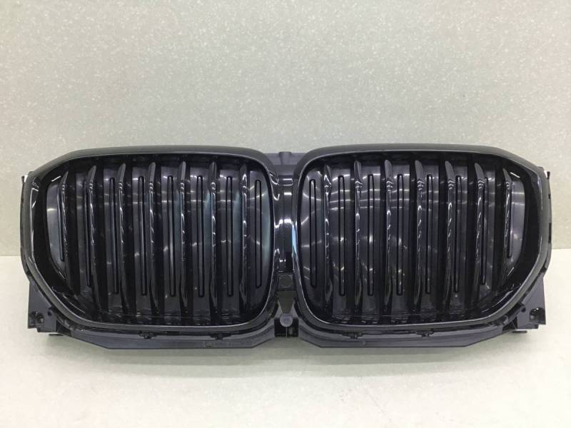 Решетка радиатора BMW X5 G05 2018>