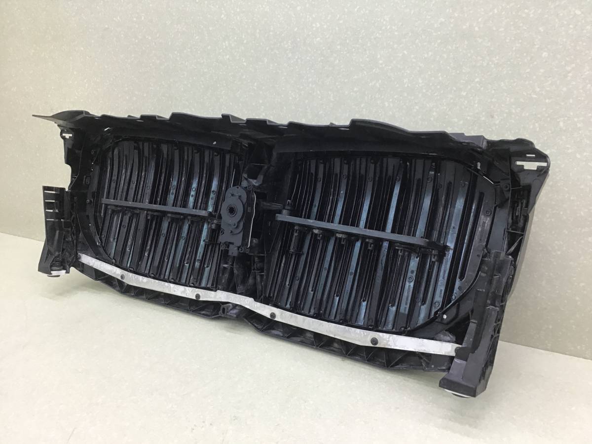 Решетка радиатора BMW X5 G05 2018>
