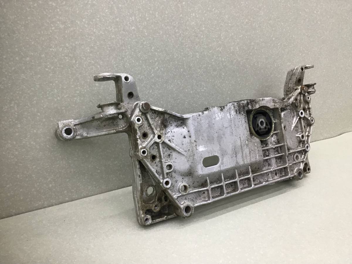Балка под ДВС Skoda Octavia A5 (1Z5) 2004-2013 Балка под ДВС Skoda Octavia A5 (1Z5) 2004-2013