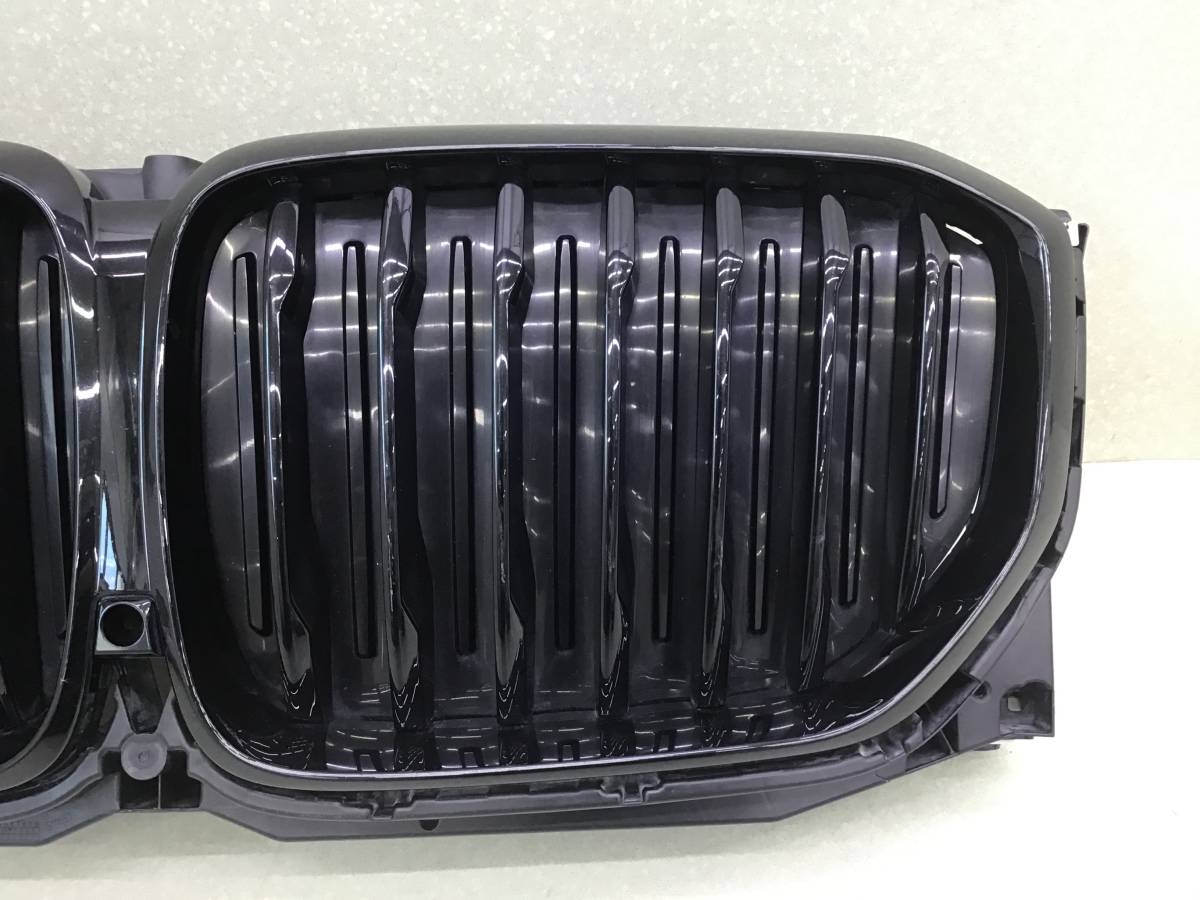Решетка радиатора BMW X5 G05 2018>