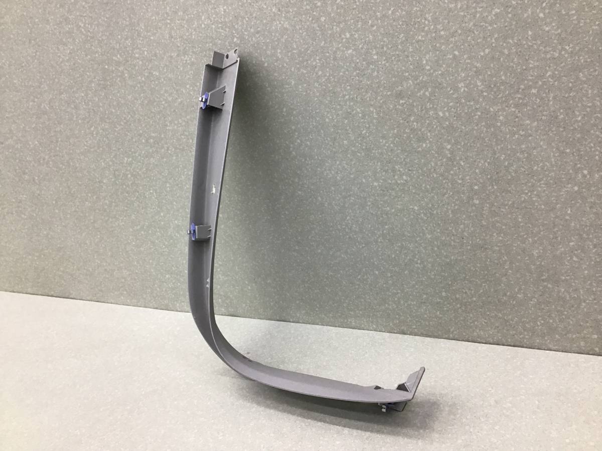 Обшивка двери багажника Opel Astra J (P10) 2009-2015 Обшивка двери багажника Opel Astra J (P10) 2009-2015