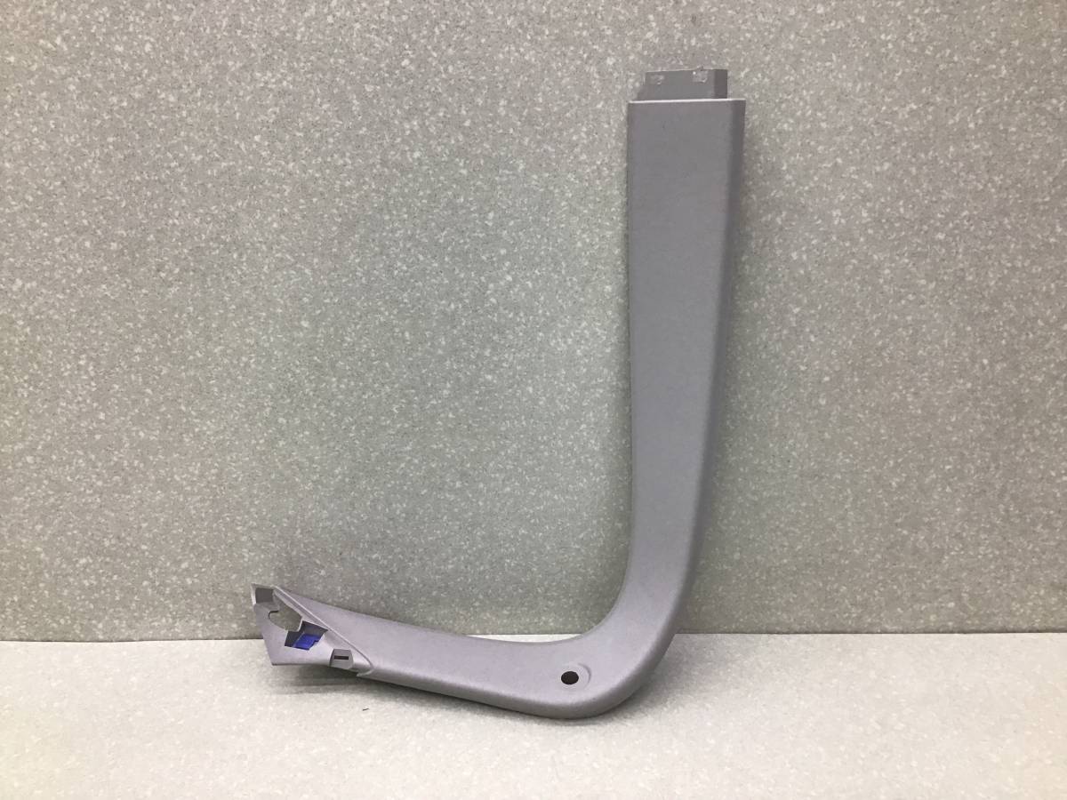Обшивка двери багажника Opel Astra J (P10) 2009-2015 Обшивка двери багажника Opel Astra J (P10) 2009-2015