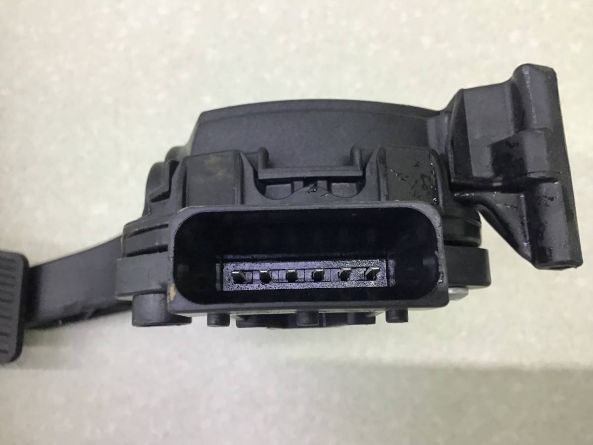 Педаль газа Chevrolet Cruze (J300) 2009-2016 Педаль газа Chevrolet Cruze (J300) 2009-2016