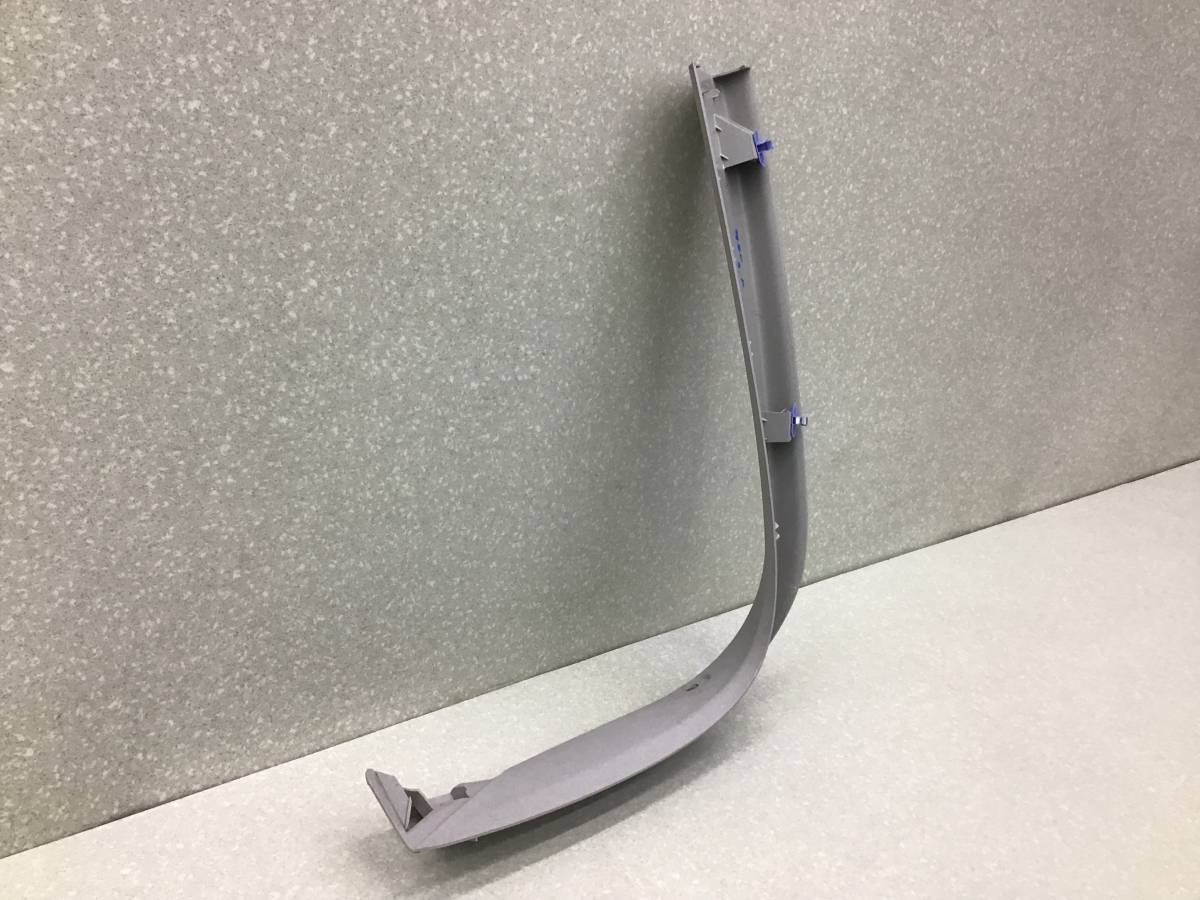 Обшивка двери багажника Opel Astra J (P10) 2009-2015 Обшивка двери багажника Opel Astra J (P10) 2009-2015