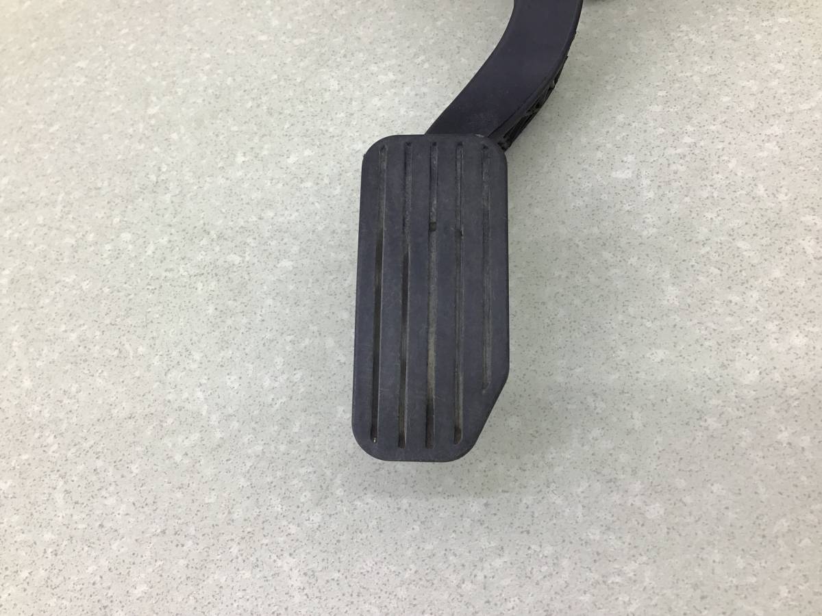 Педаль газа Chevrolet Aveo T250 2005-2011 Педаль газа Chevrolet Aveo T250 2005-2011