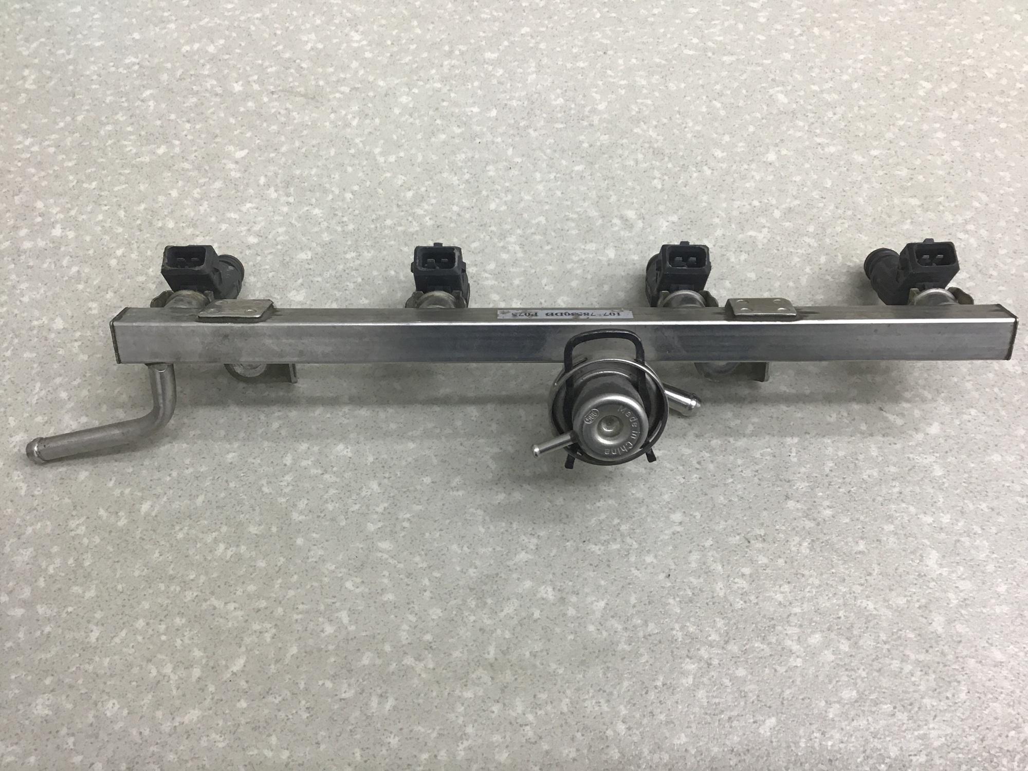 Рейка топливная (рампа) Geely Otaka CK 2005-2012 Рейка топливная (рампа) Geely Otaka CK 2005-2012