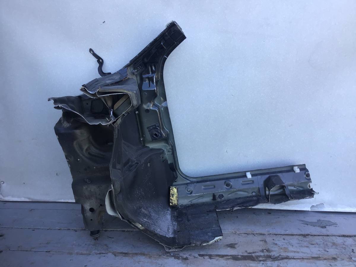 Порог со стойкой правый Chevrolet Aveo T250 2005-2011 Порог со стойкой правый Chevrolet Aveo T250 2005-2011