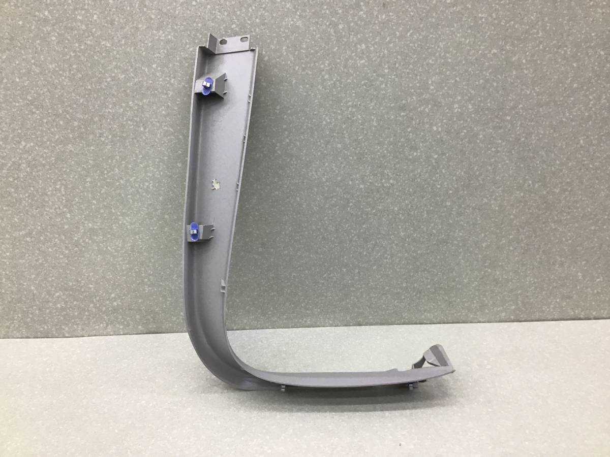 Обшивка двери багажника Opel Astra J (P10) 2009-2015 Обшивка двери багажника Opel Astra J (P10) 2009-2015
